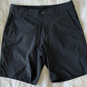 lululemon athletica Men's Charcoal Flat Front Shorts